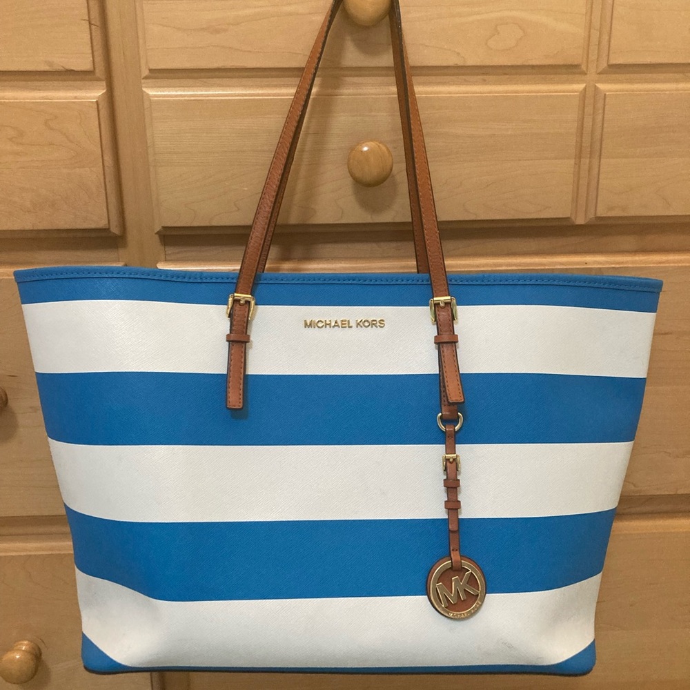 Michael Kors Stripped Purse